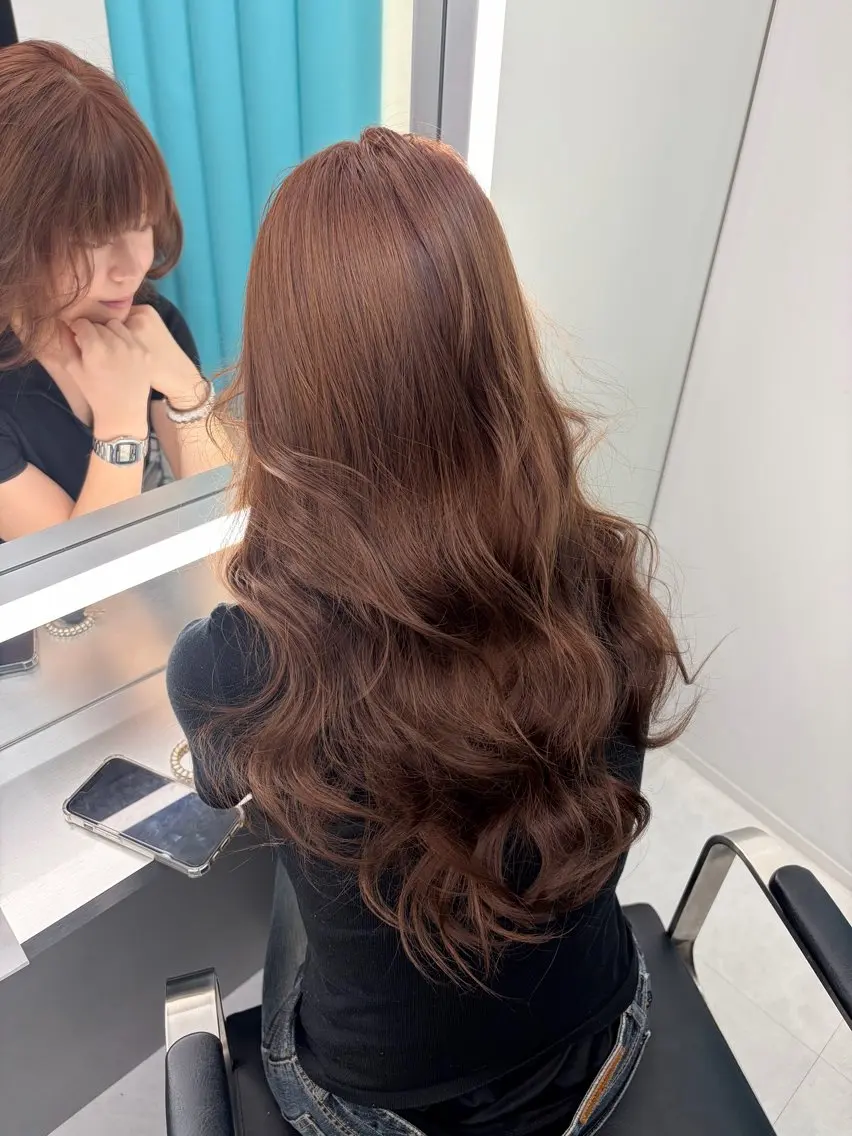 ロング カラー ヘアアレンジ ブラウンカラー 透明感カラー 新宿/艶髪ハイトーン KEIKO🩷のヘアスタイル