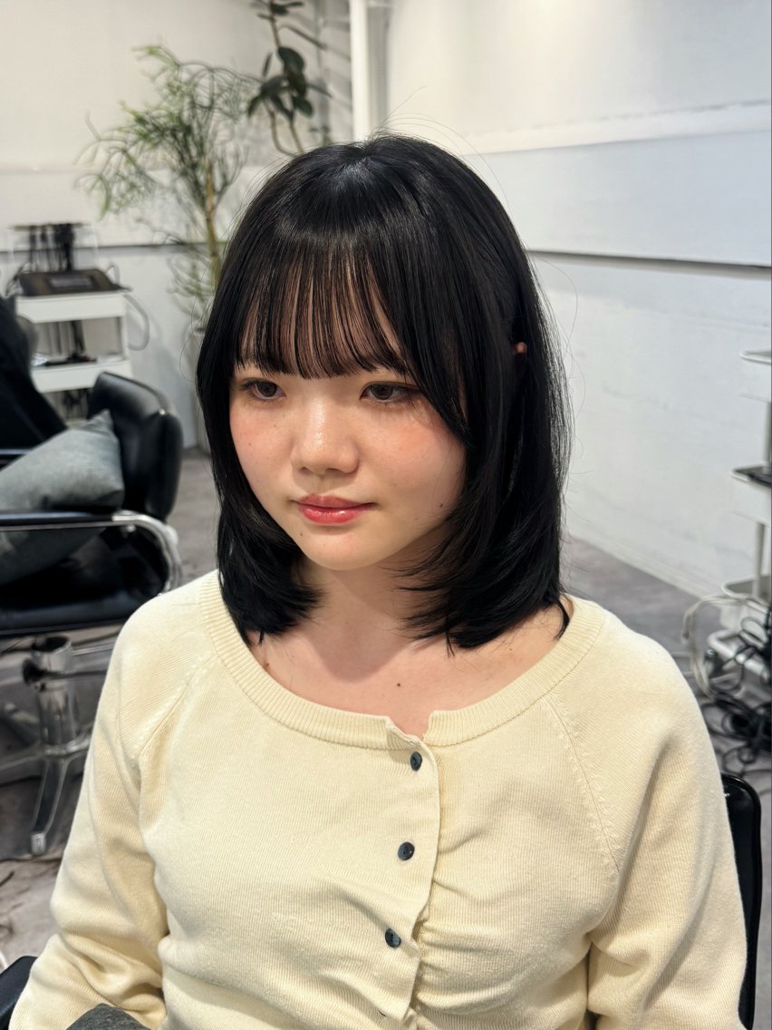 セミロング カット ヘアカラー トリートメント 100％可愛い顔周り 💓レイヤー/しずくのヘアスタイル