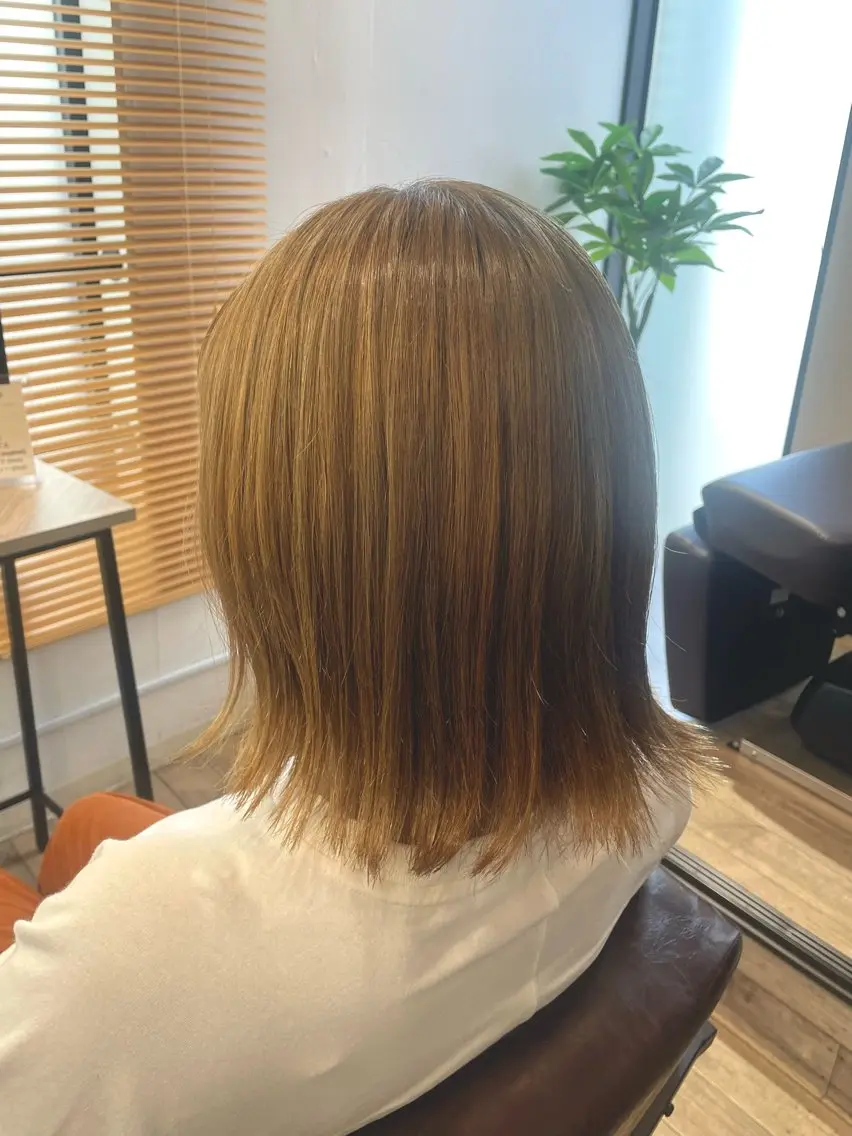 ミディアム カラー ベージュカラー イルミナカラー 🦋春山 さとみ🦋のヘアスタイル