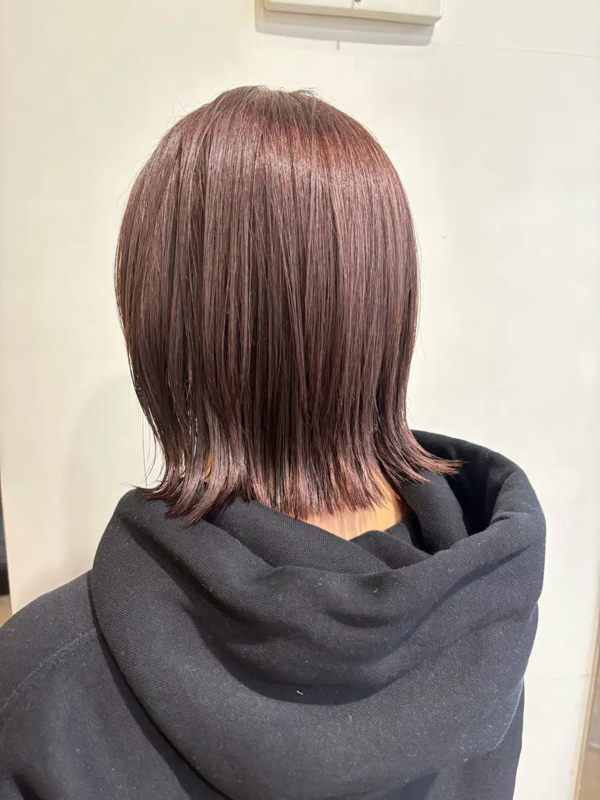 ミディアム カラー ベージュカラー 透明感カラー バイオレットカラー ボブ ヘアカラー IKU顔周りレイヤー /ボブ/透明感カラーのヘアスタイル