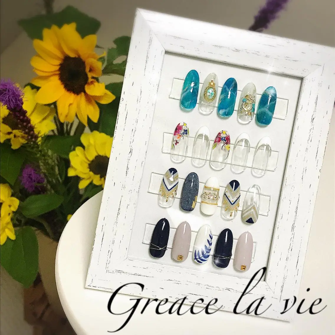 ロング カラー パーマ ヘアアレンジ ネイル マツエク・マツパ ネイルチップ Greace  la vieのネイルデザイン