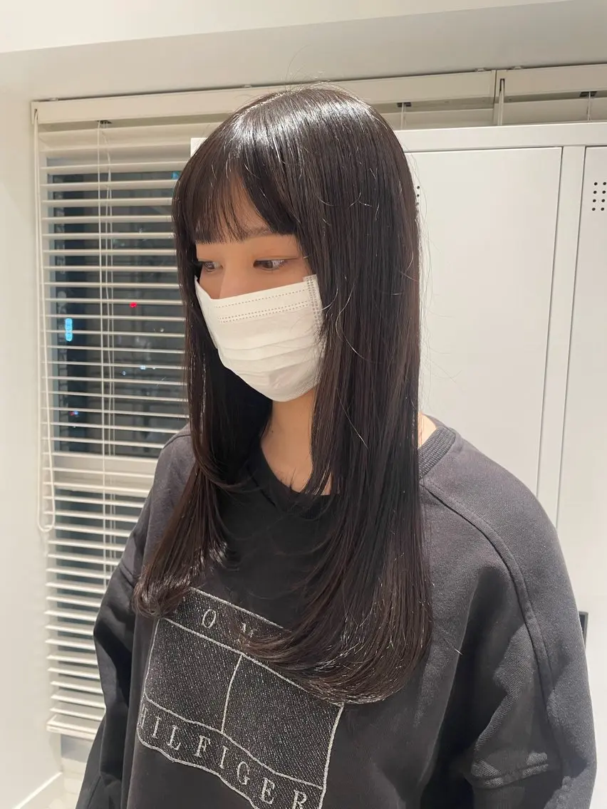 ロング 顔まわりレイヤー 顔周りカット レイヤーカット 🤍恵比寿/透明感/ 小顔カット🤍アズサのヘアスタイル