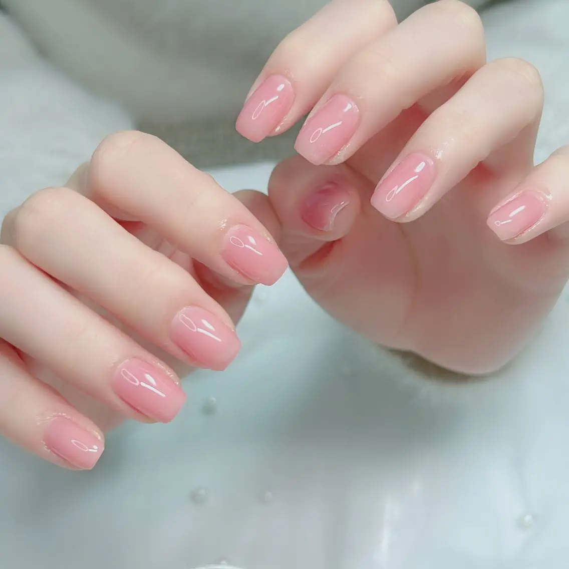 ネイル オーロラネイル ミラーネイル オフィスネイル ワンカラーネイル シンプルネイル ハンドネイル Cute Tips nailのネイルデザイン