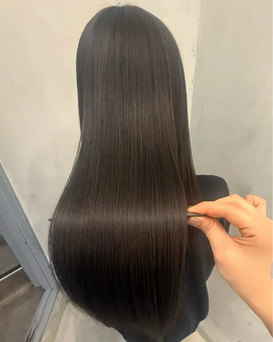 ロング 縮毛矯正 🥣marumo koharu🥣のヘアスタイル