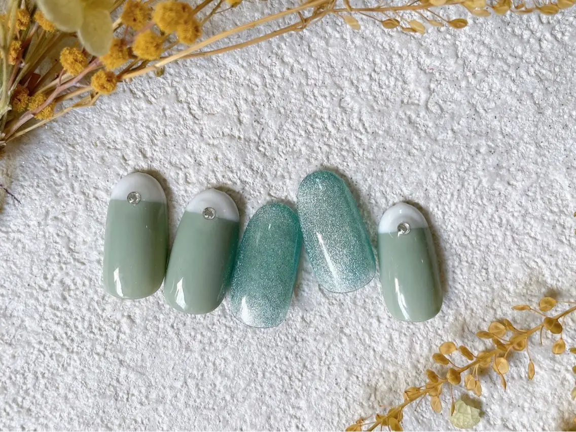 ネイル オーロラネイル フットネイル フレンチネイル ジェルネイル 韓国ネイル ハンドネイル kiki nail &brow二子玉川のネイルデザイン