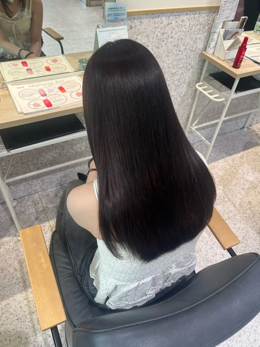 ロング 顔周りカット ハイライト 髪質改善 韓国風ヘア 縮毛矯正 ヘアカラー 艶カラー/ハイトーン ミサキのヘアスタイル
