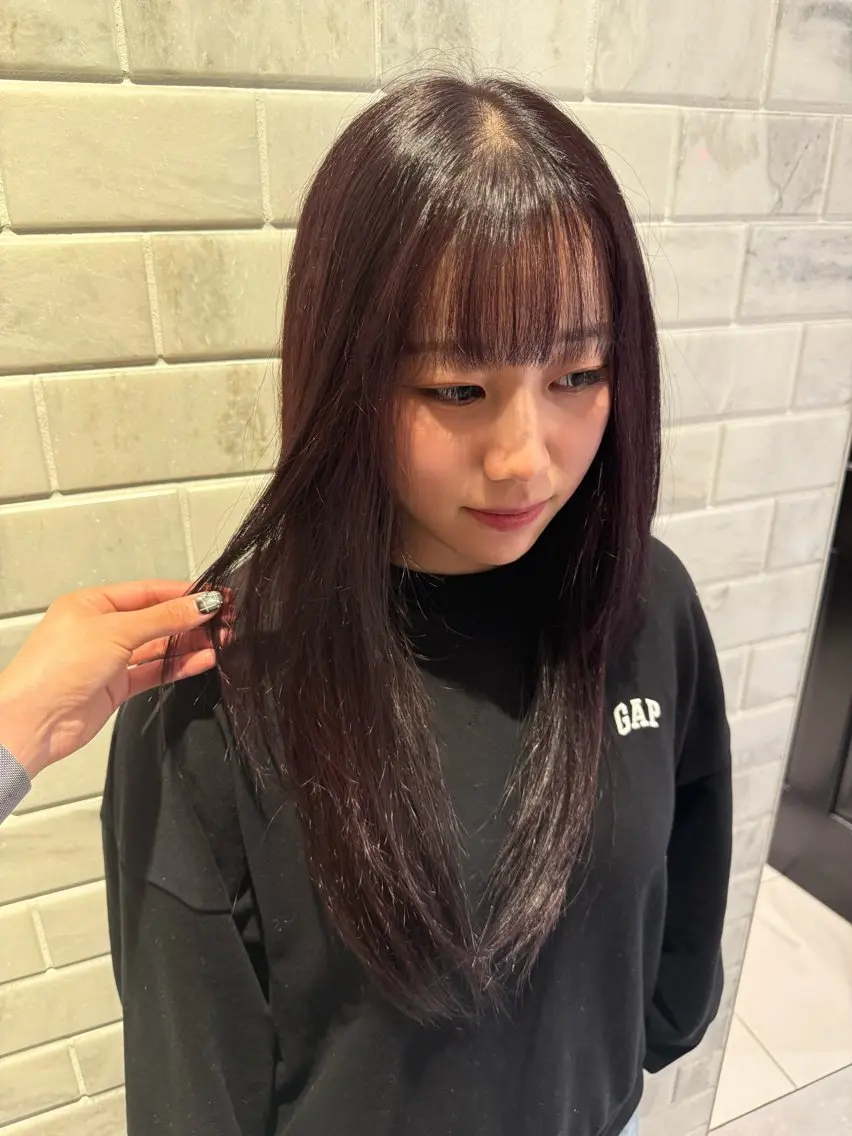 ロング 𝐘𝐮𝐢 🤎 costesのヘアスタイル