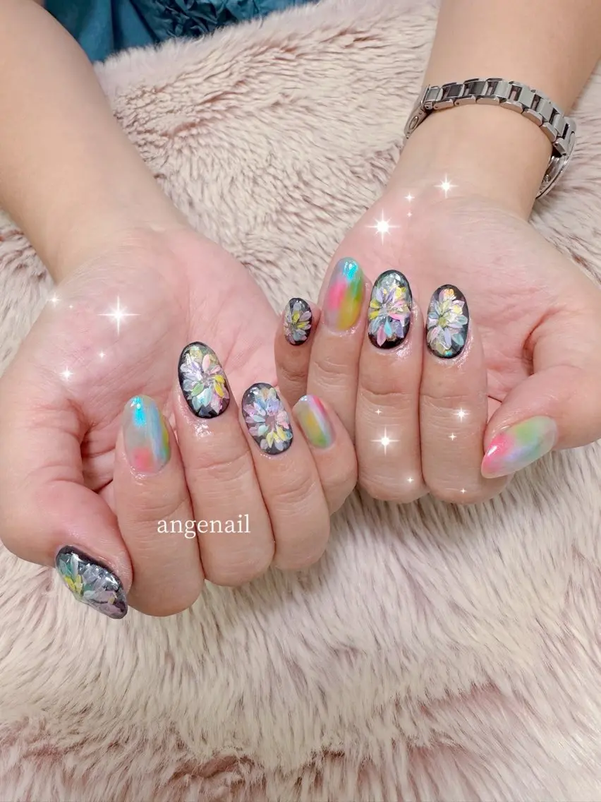 ネイル ハンドネイル オーナーネイリスト MAKIのネイルデザイン