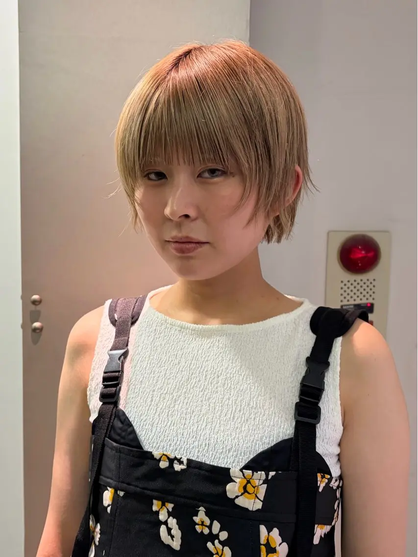 ショート カット トリートメント レイヤー/透明感 カラー　いくらまゆのヘアスタイル