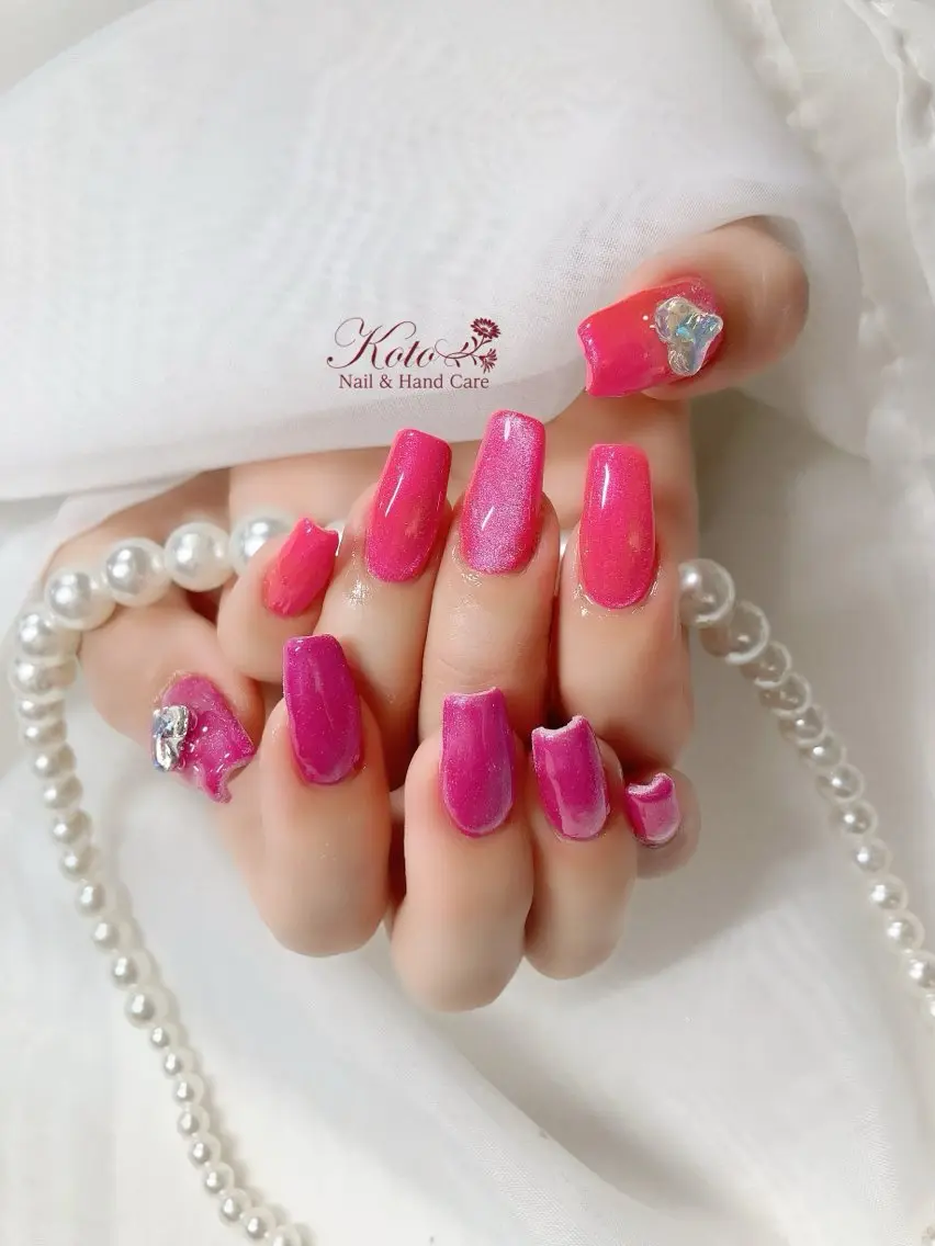 ネイル 長さ出し ジェルネイル マグネットネイル 持ち込み ニュアンスネイル ハンドネイル Nail Salon KOTOのネイルデザイン