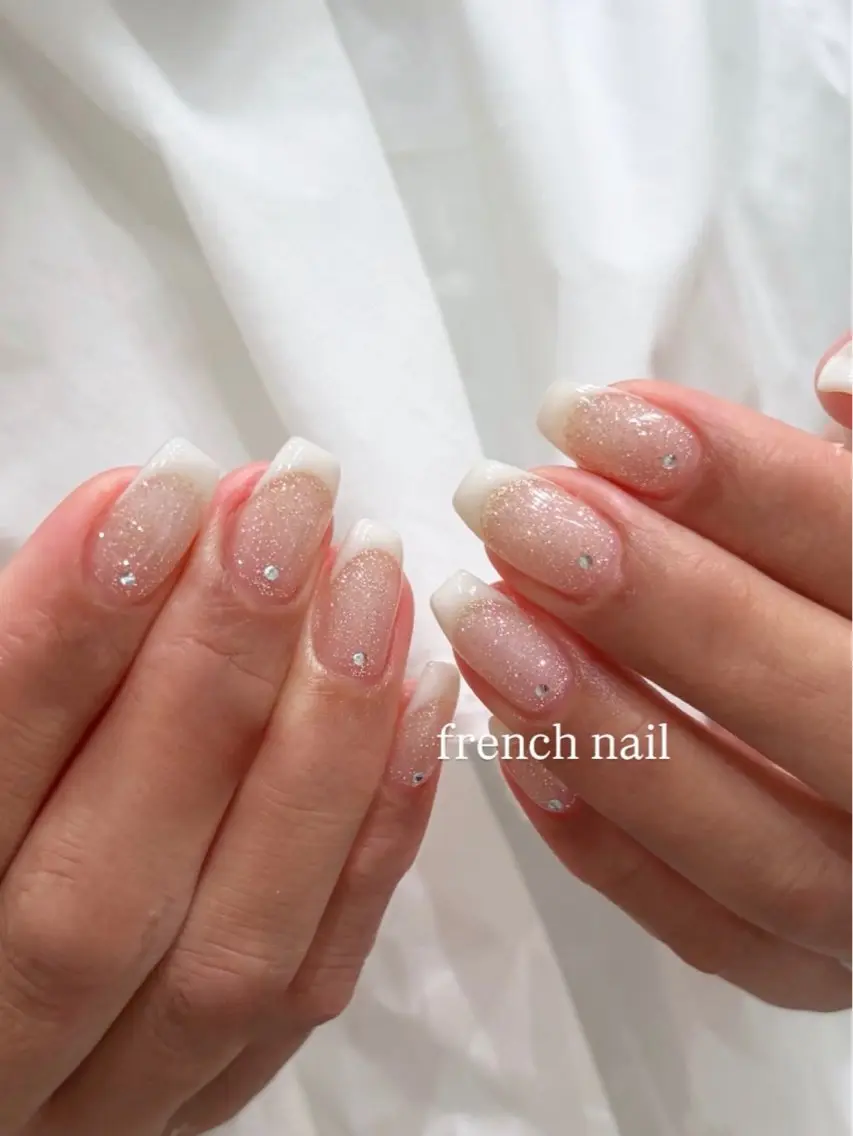 ネイル フレンチネイル ハンドネイル nailst Coco.˖⋆🎀゜のネイルデザイン