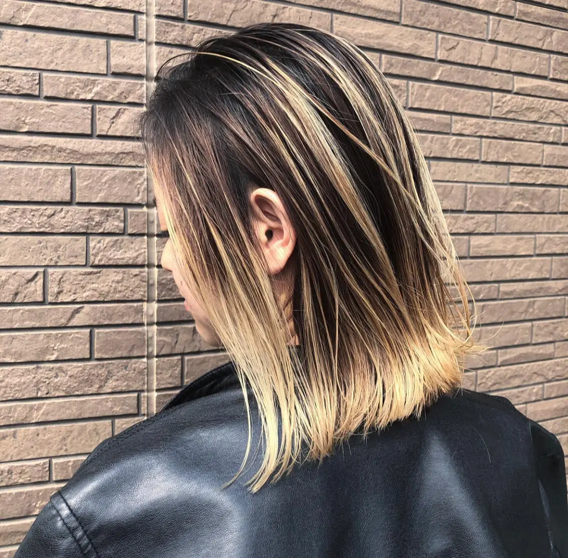 ショート カラー ヘアアレンジ バレイヤージュ デザインカラー ハイライトカラー ハイライト レイヤーカット アンドウ ユウ/ レイヤーカット/韓国のヘアスタイル