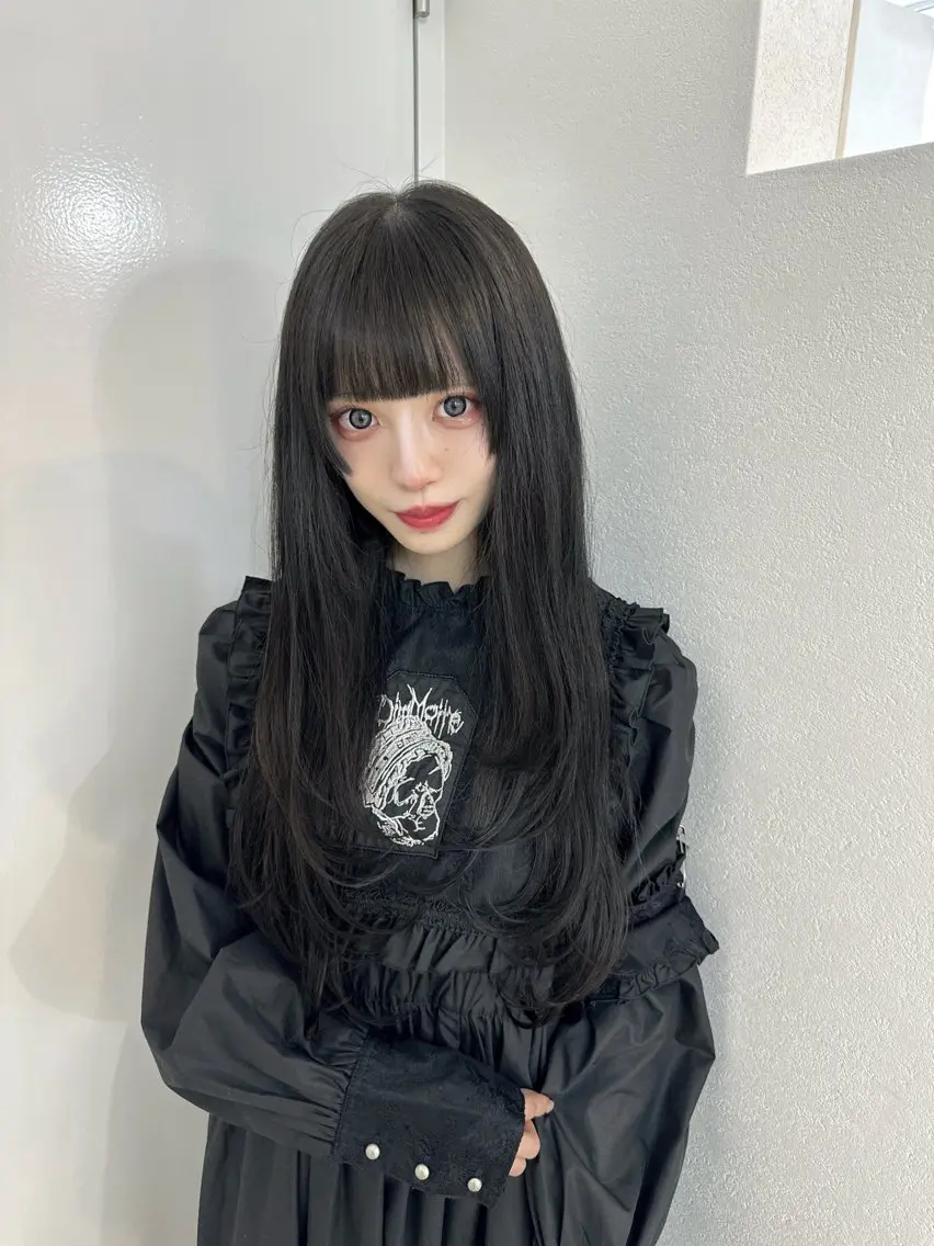 ロング シールエクステ エクステ 韓国風ヘア レイヤーカット ロング カット 9月4日限定 カットモデル募集のヘアスタイル