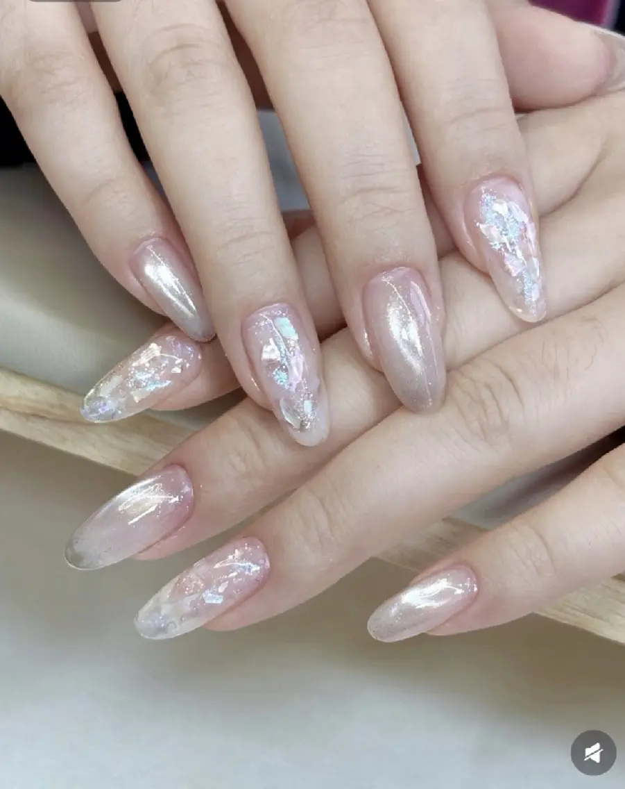 ネイル more glam 大宮店カナのネイルデザイン