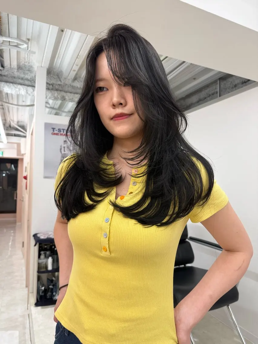 ロング カット トリートメント YOLO 渋谷 RIONAのヘアスタイル