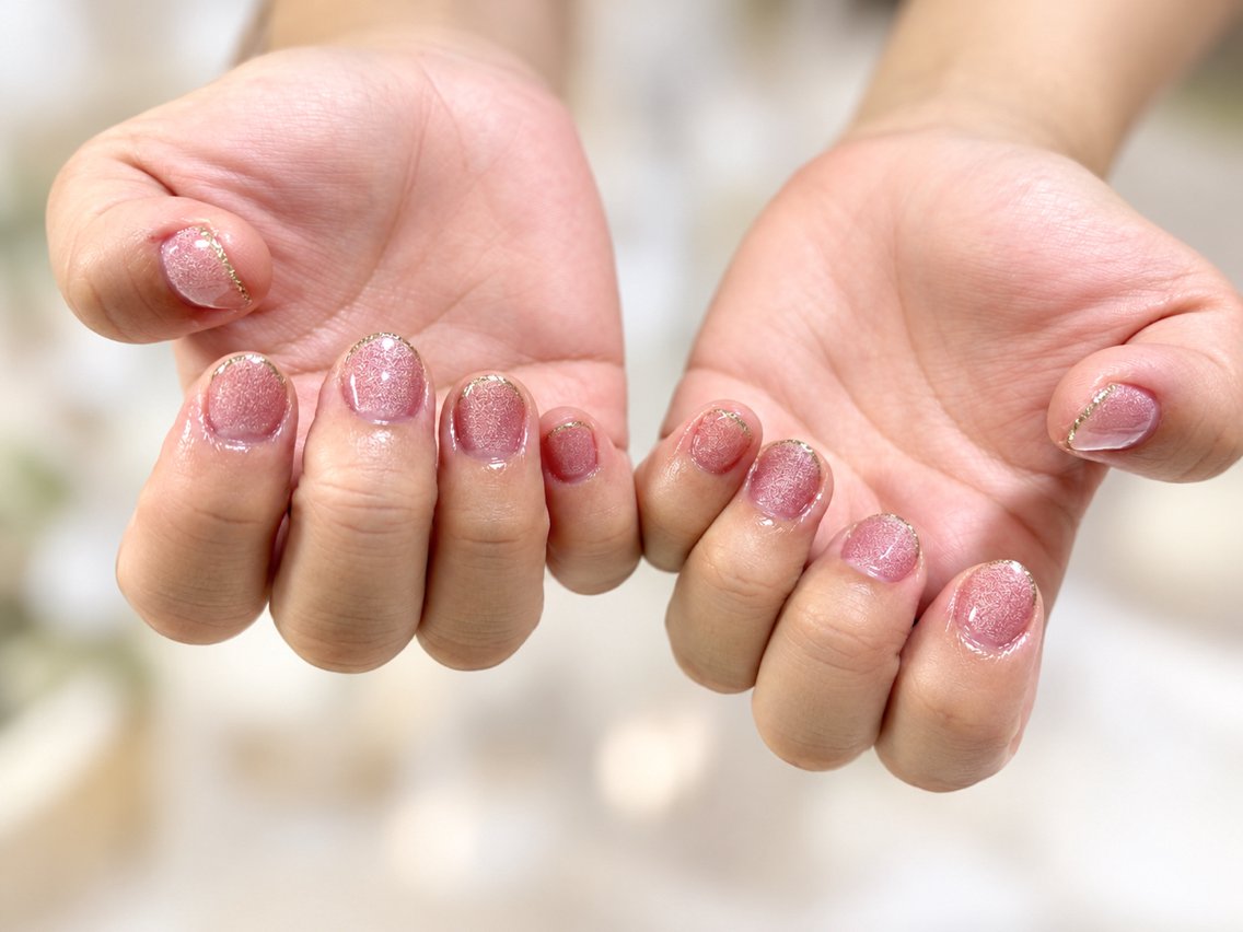 ネイル ゴールド キラキラネイル マグネットネイル ハンドネイル Lino nailのネイルデザイン