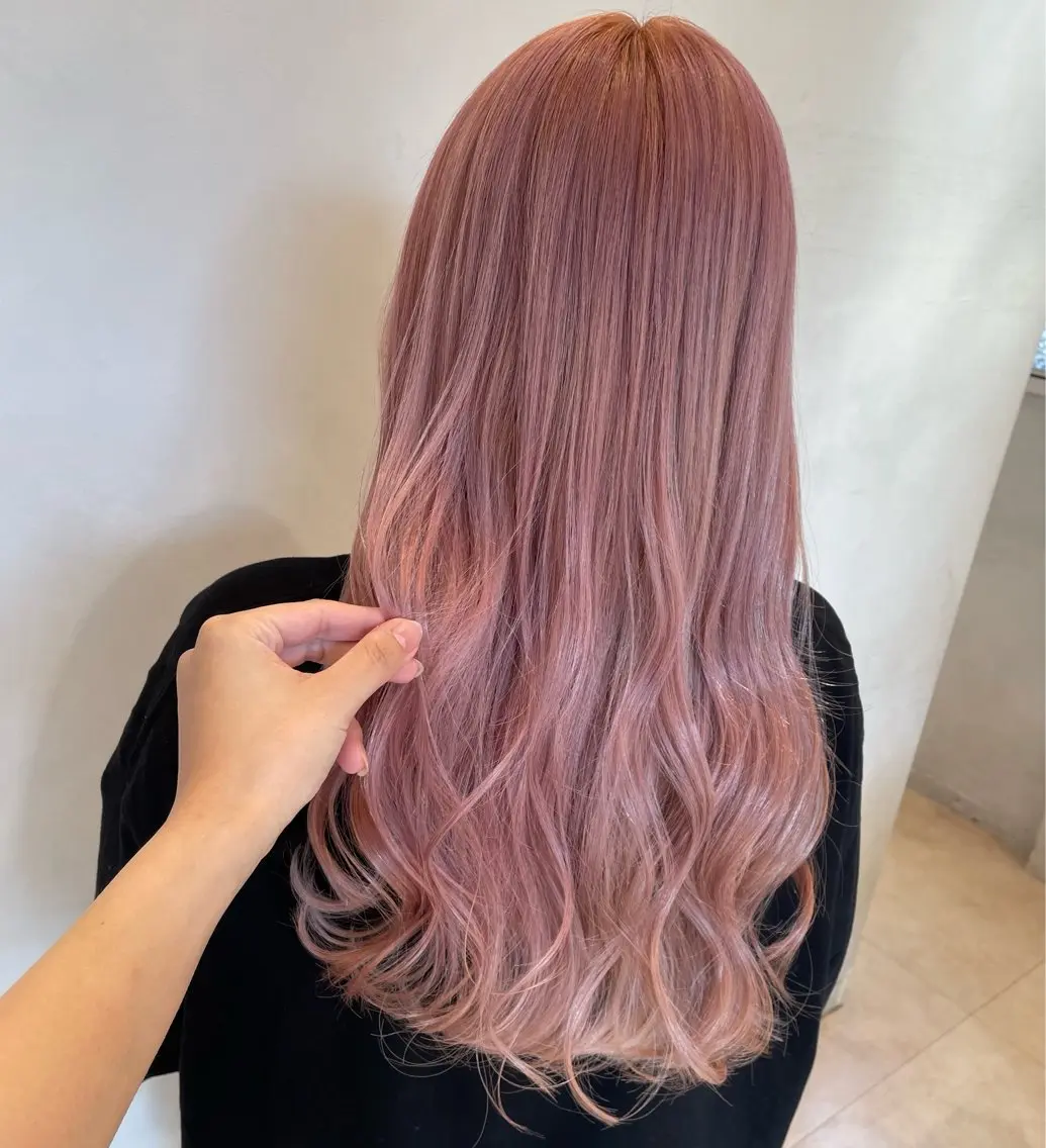 ロング カラー ブリーチ ピンクカラー カット ヘアカラー トリートメント ❁⃘ ち だ り さ ❁⃘のヘアスタイル