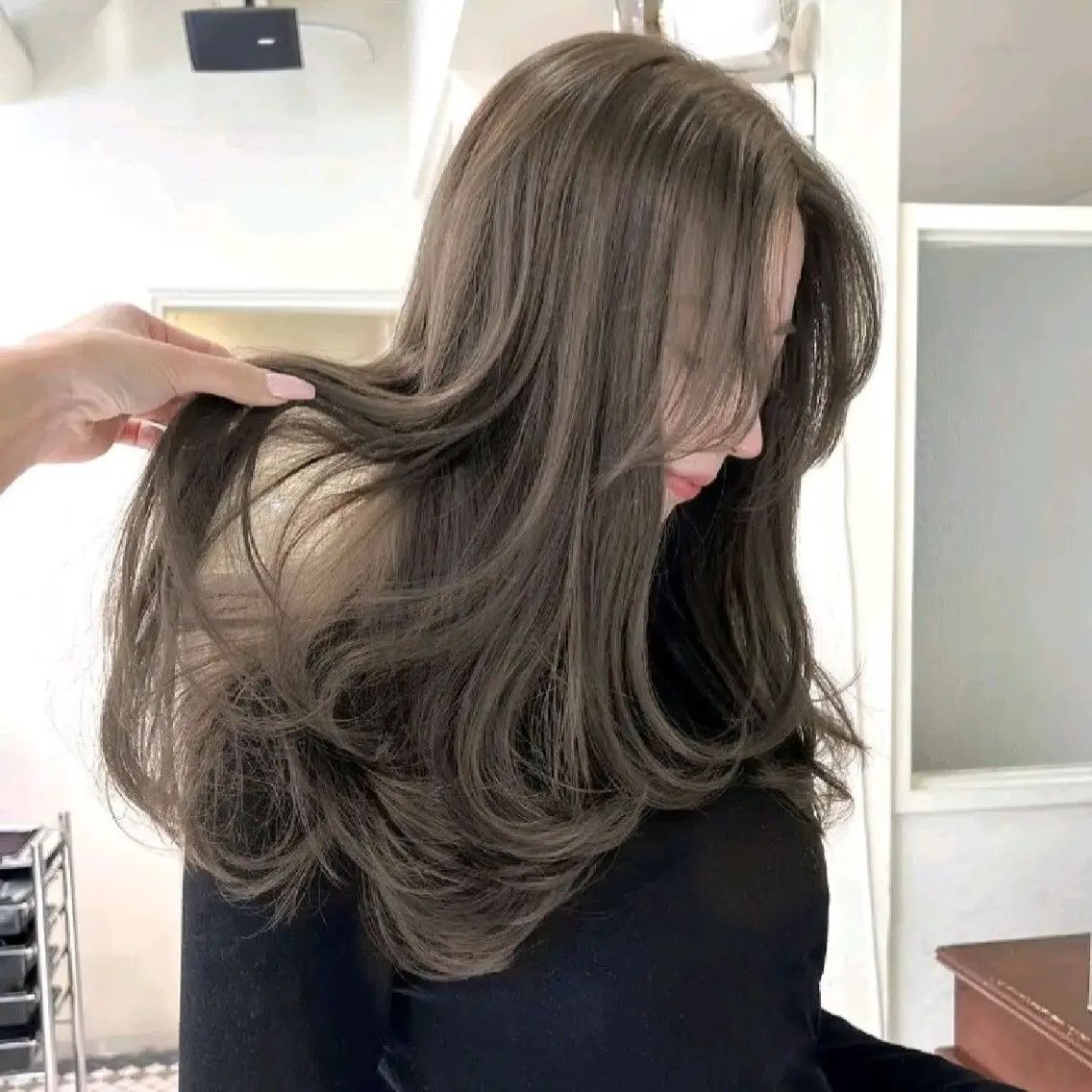 ロング 安原 幸生のヘアスタイル