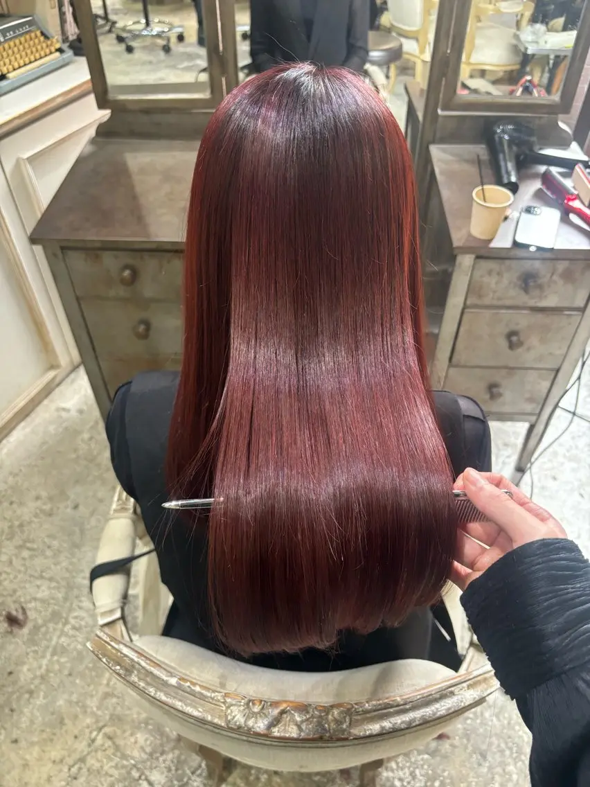 ミディアム 美髪矯正 透明感 カラー⭐️ユウキのヘアスタイル