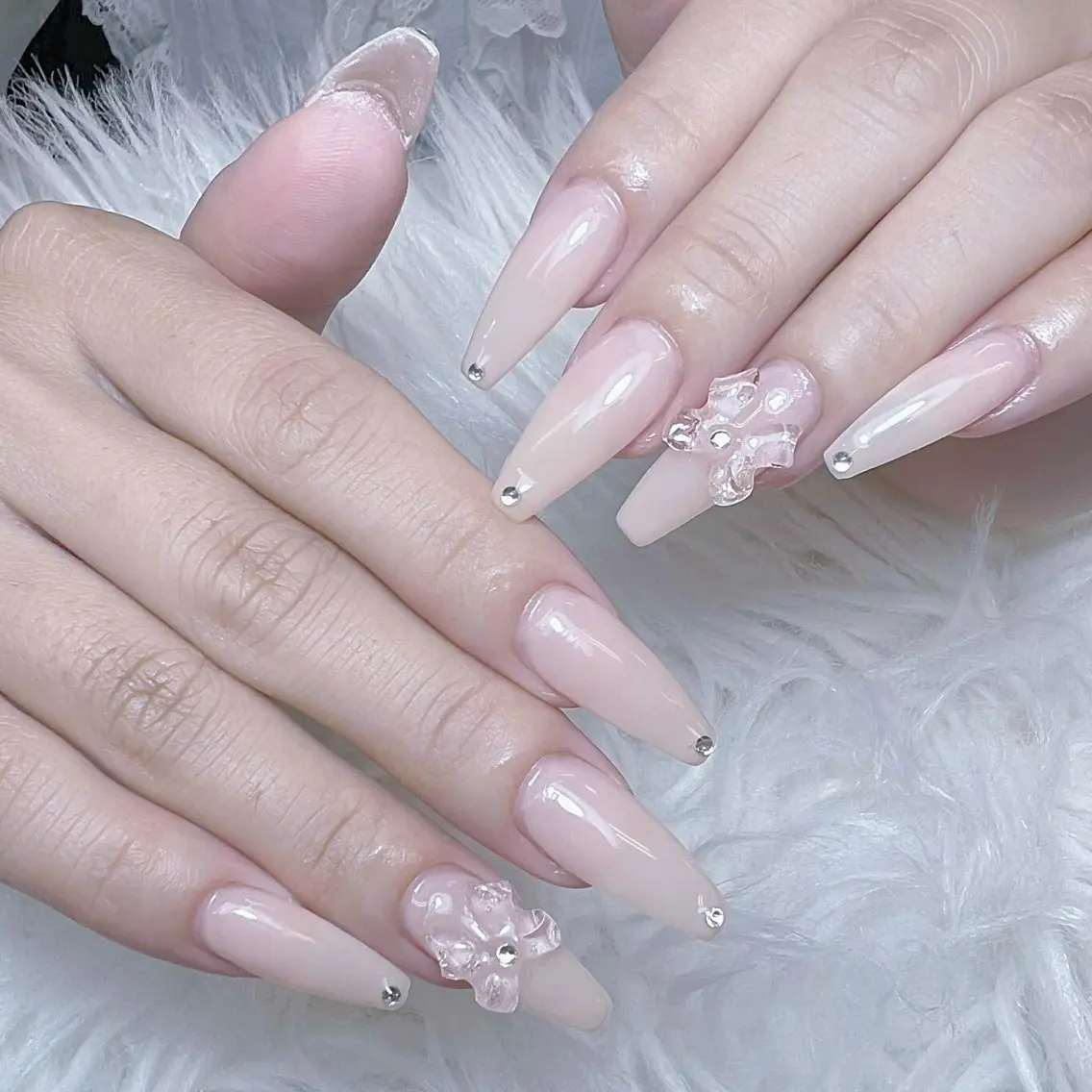 ネイル チークネイル 長さ出し フットネイル マグネットネイル 持ち込み ハンドネイル ANH NAIL ゴテゴテ専門店💎のネイルデザイン