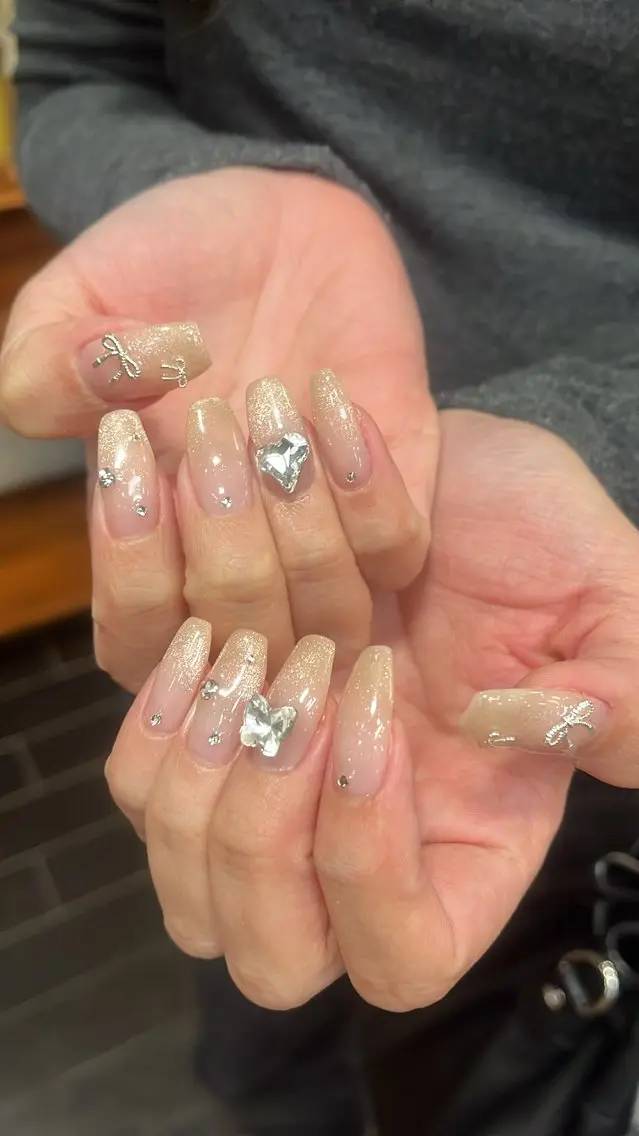 ネイル ニュアンスネイル シンプルネイル SAKU nail 作島茜のネイルデザイン