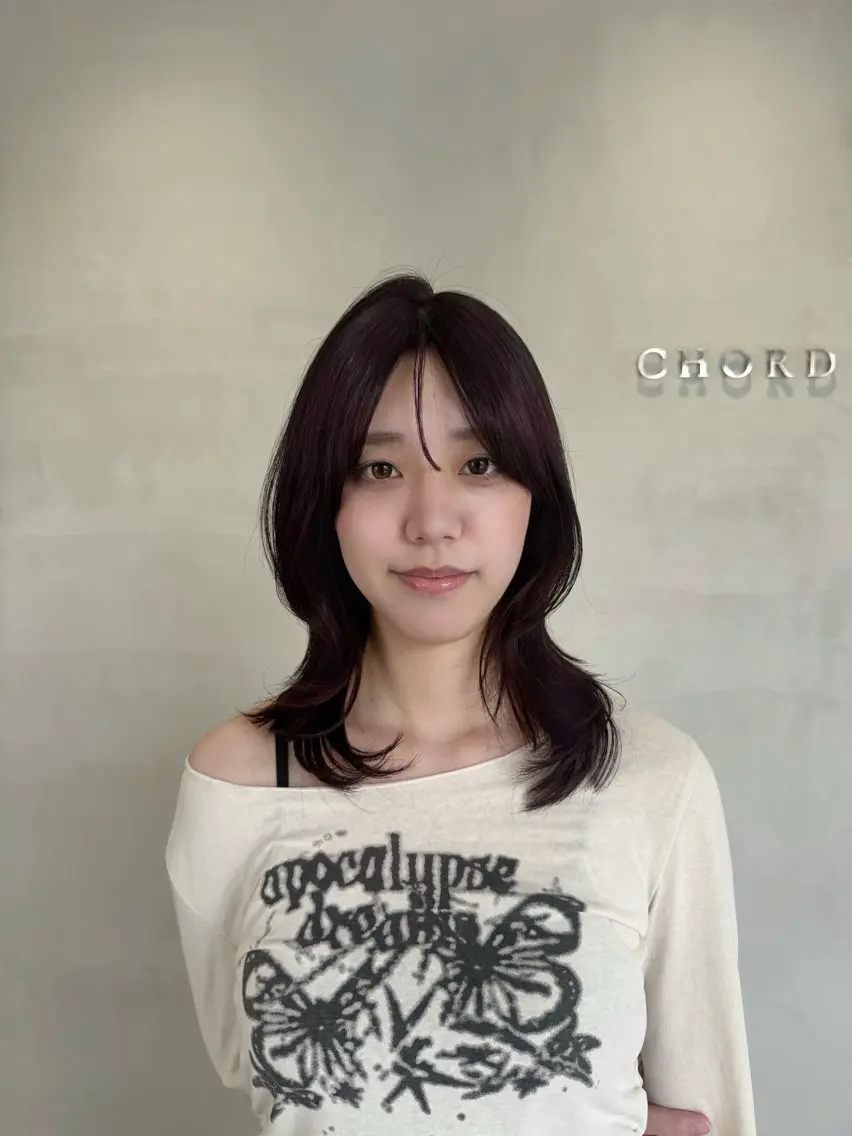 SAYA NEWTONのヘアスタイル
