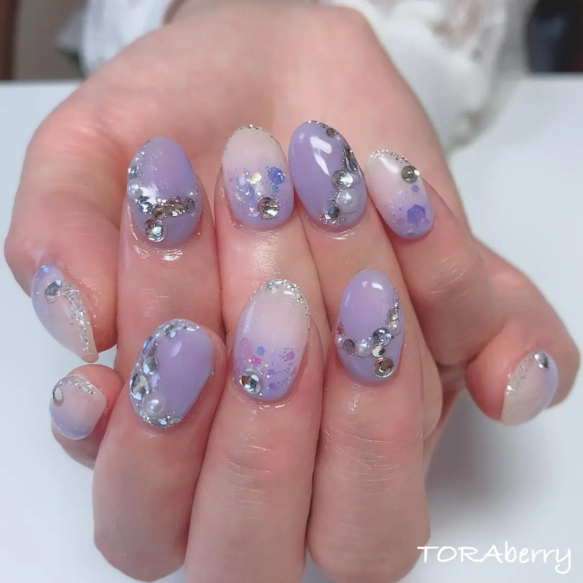 ネイル ハンドネイル ネイリスト なつみのネイルデザイン