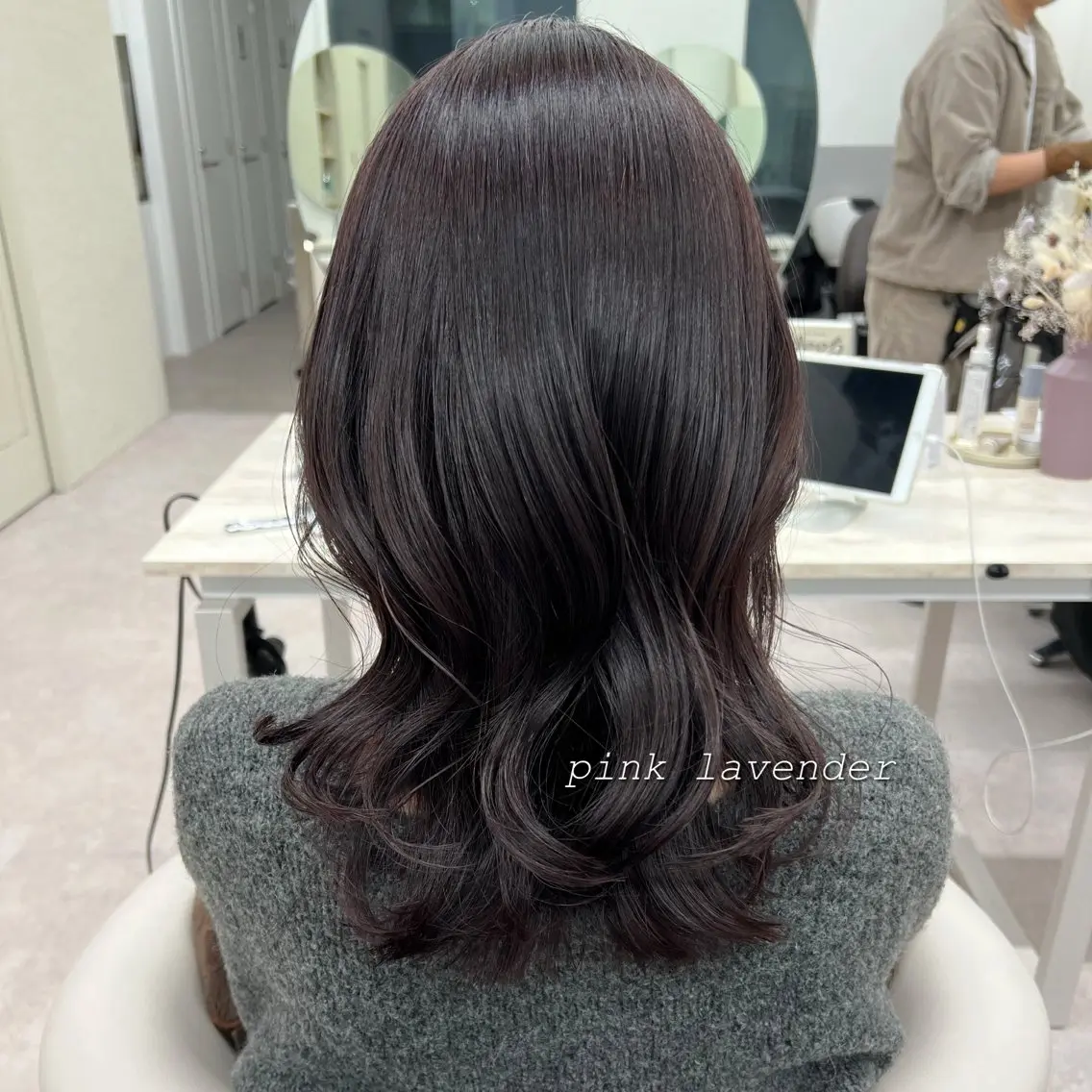 セミロング カラー 美髪矯正/シークレッ トハイライト🤍りさのヘアスタイル