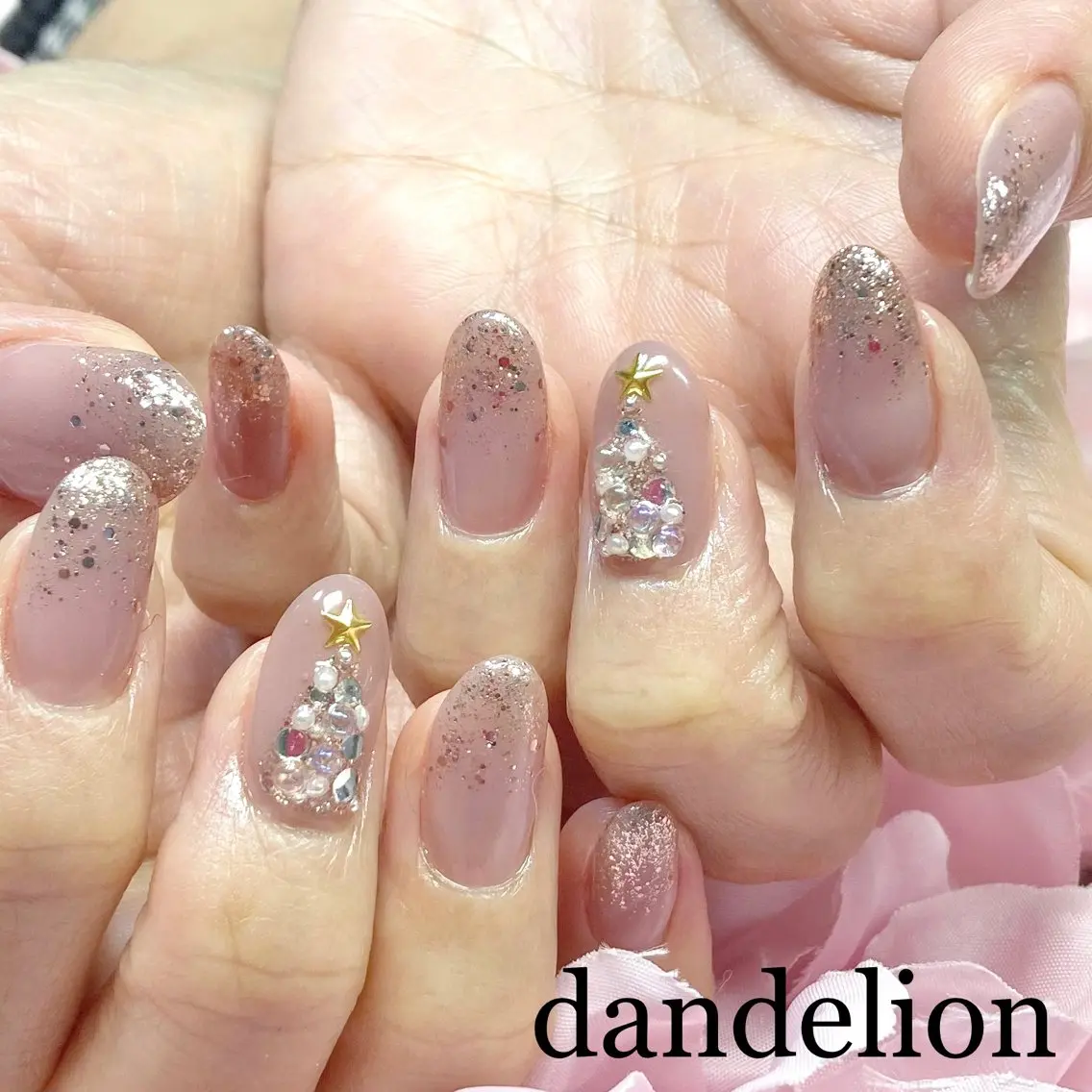 ネイル ハンドネイル ハンドケア dandelion ダンデライオンのネイルデザイン