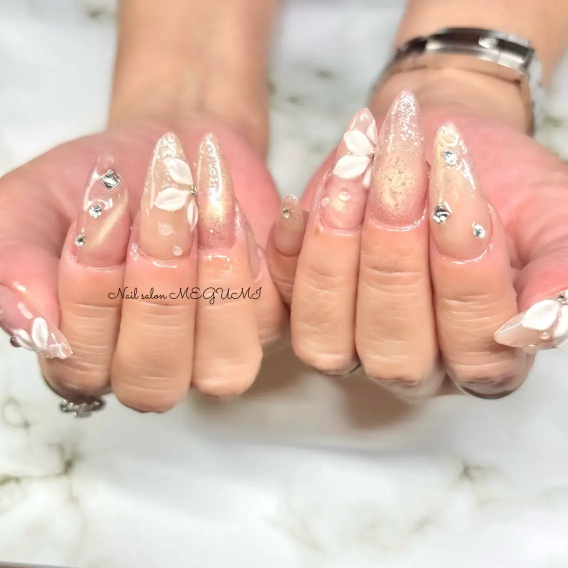 ネイル Nail salon MEGUMIのネイルデザイン