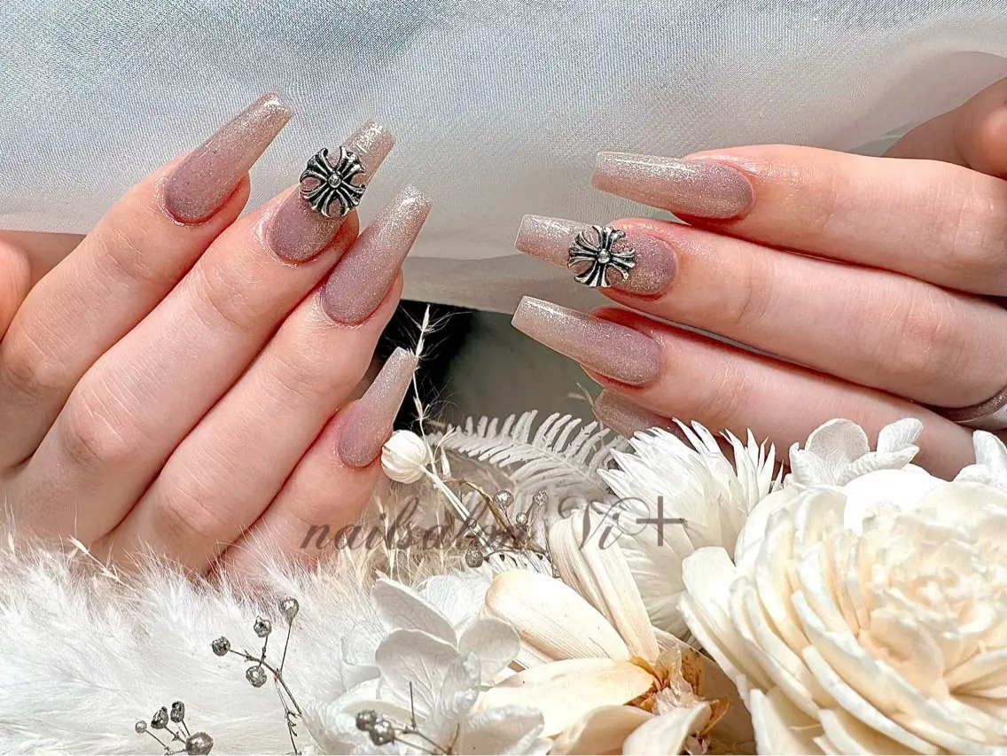ネイル ハンドネイル ✨Nailsalon Vi+✨のネイルデザイン
