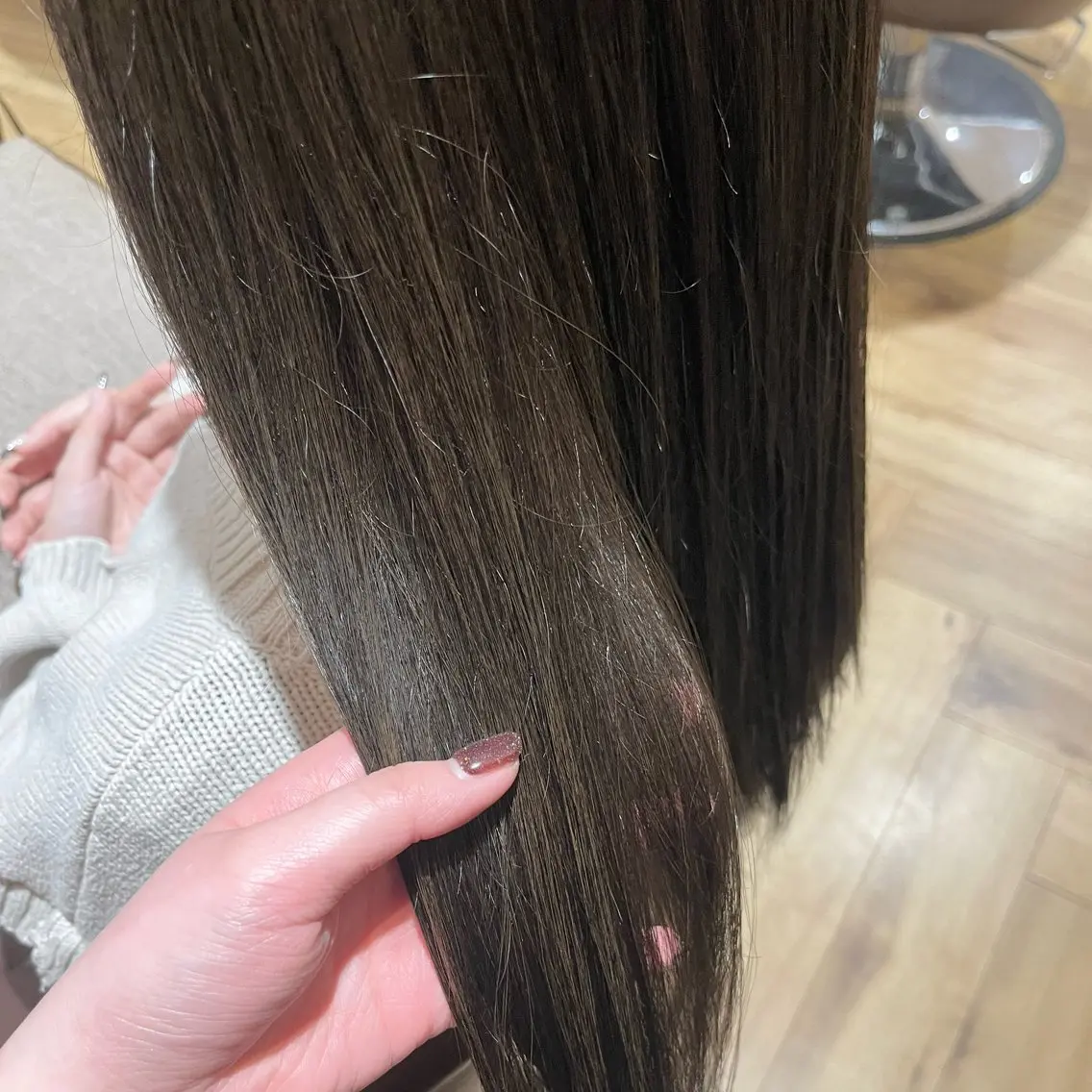ロング カラー アッシュ ブラウンカラー トリートメント ⠀ NONOKAのヘアスタイル