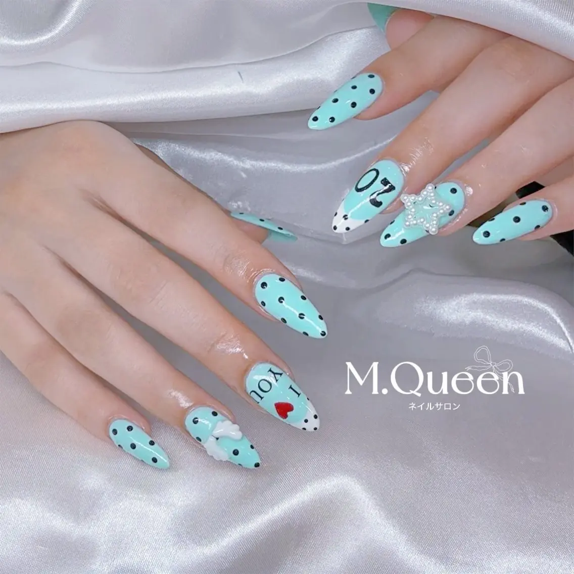 ネイル MQueen ネイルサロンのネイルデザイン