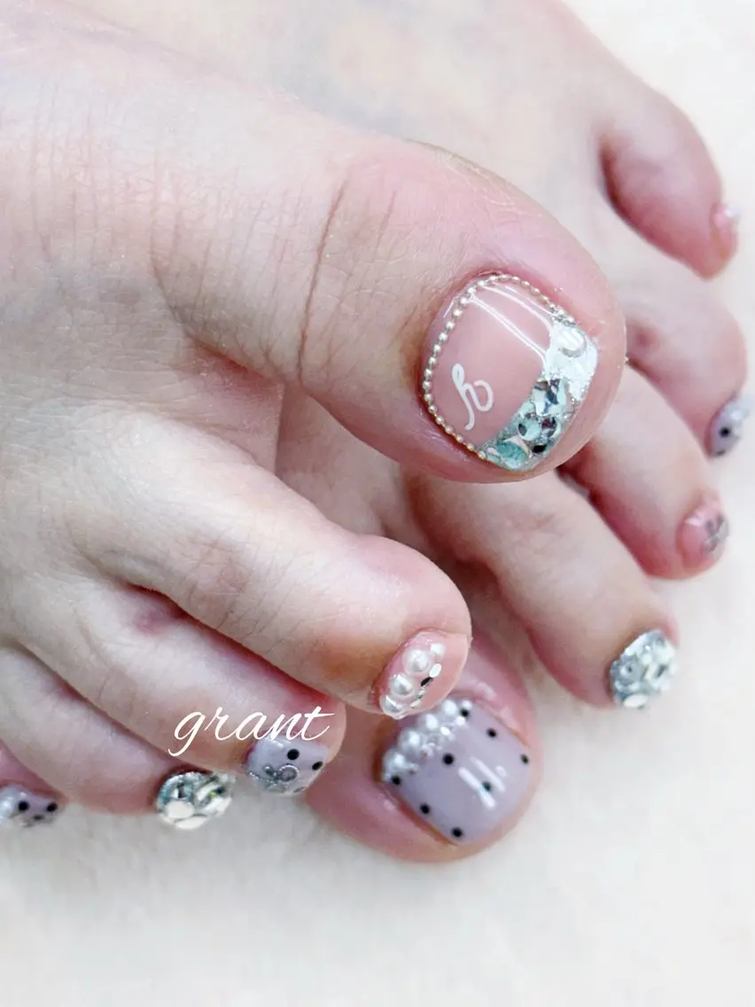 ネイル フットネイル nailsalon grantのネイルデザイン