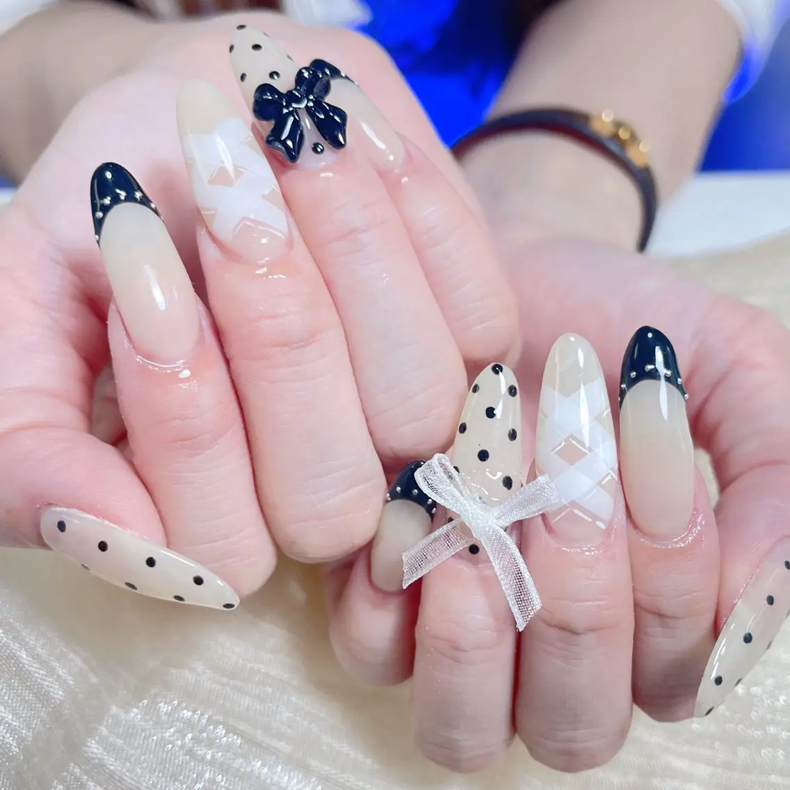 ネイル ハンドネイル 🎀ネイルサロン エクラYUI🎀のネイルデザイン