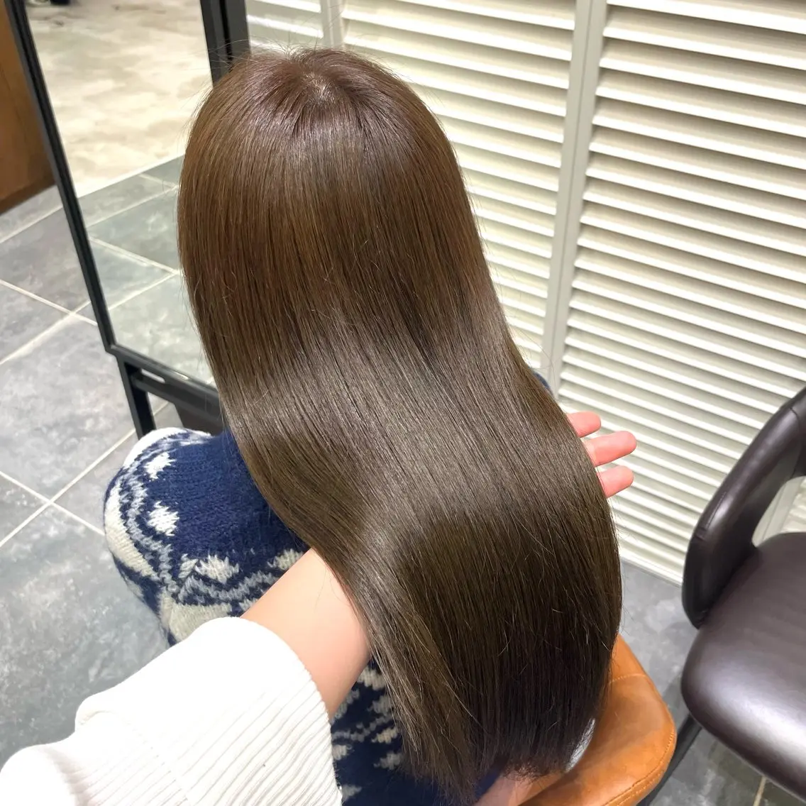 🍀【60日以内限定】🍀艶カラー➕内部補修トリートメント🪽➕ marbb🫧🫧の写真