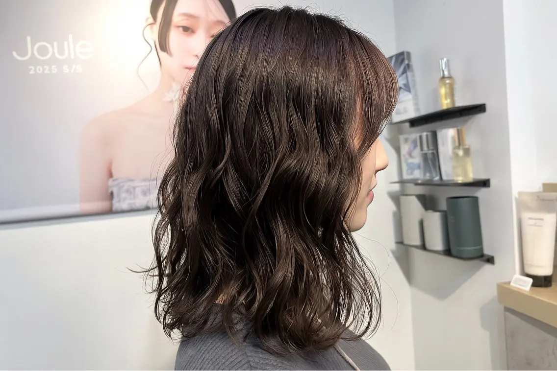 【ladies限定】カット✂️ゆるふわパーマ＆髪質改善トリートメント🫧⚠️3月限定＃暖色カラー＃髪質改善＃韓国風の写真