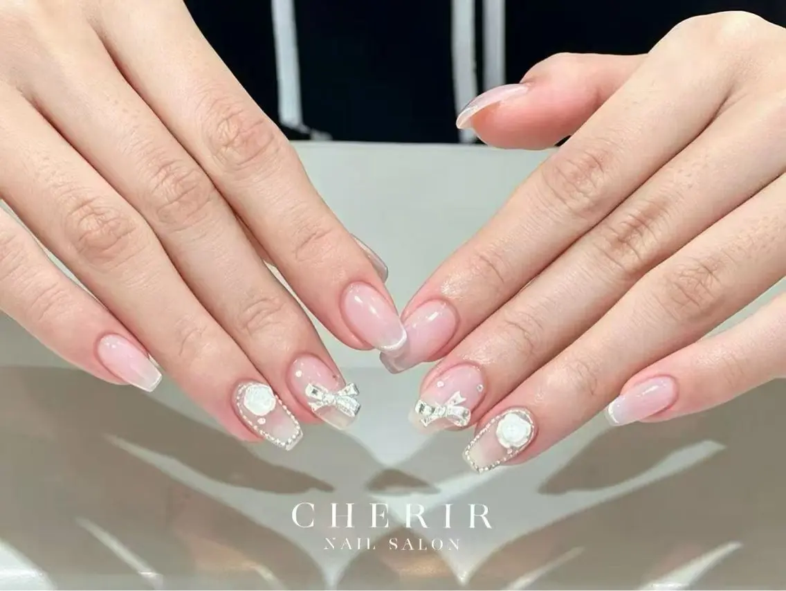 ネイル CHERIR サチコのネイルデザイン