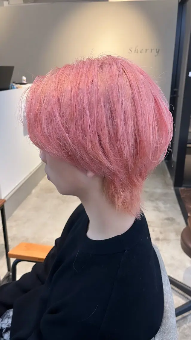メンズ ヘアカラー Sherry大国町 HIKARUのヘアスタイル
