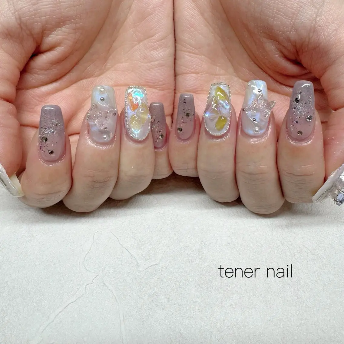 ネイル オーロラネイル キラキラネイル ハンドネイル テネルネイル tener nailのネイルデザイン