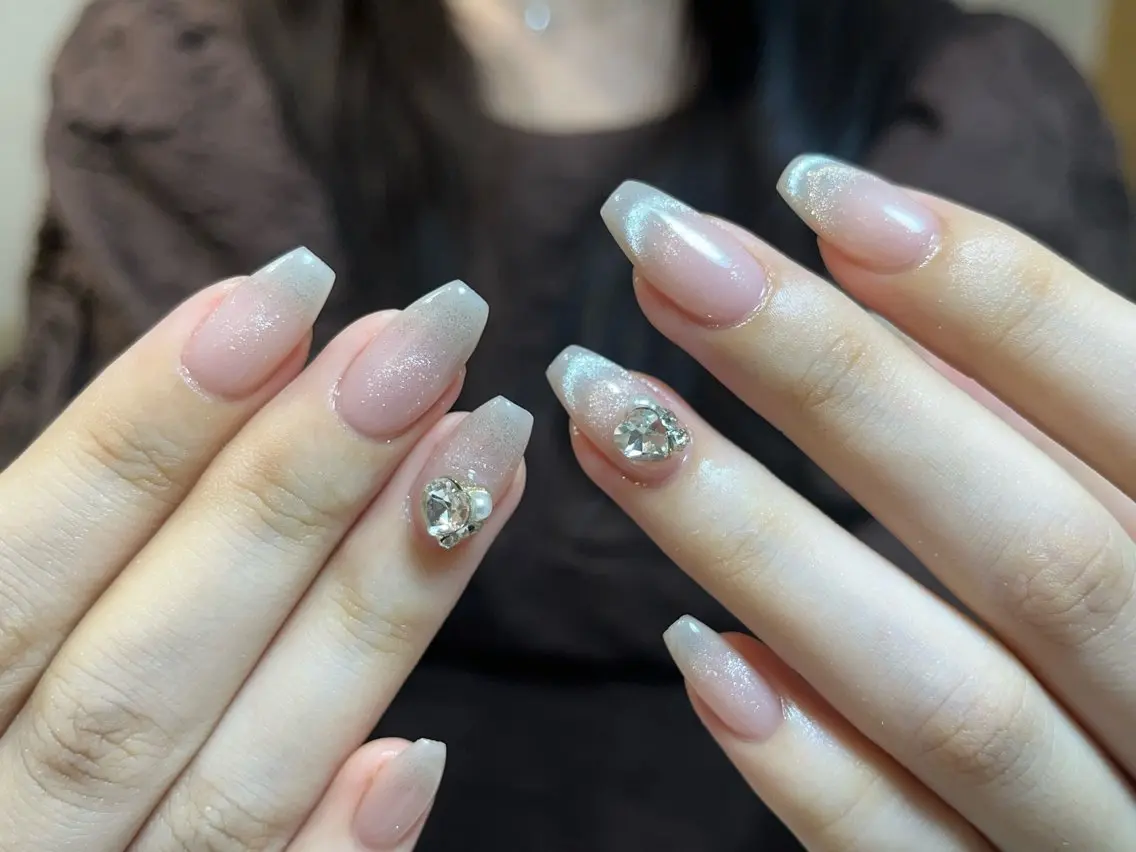 ネイル ハンドネイル Venus nail チップ長さだし専門店のネイルデザイン