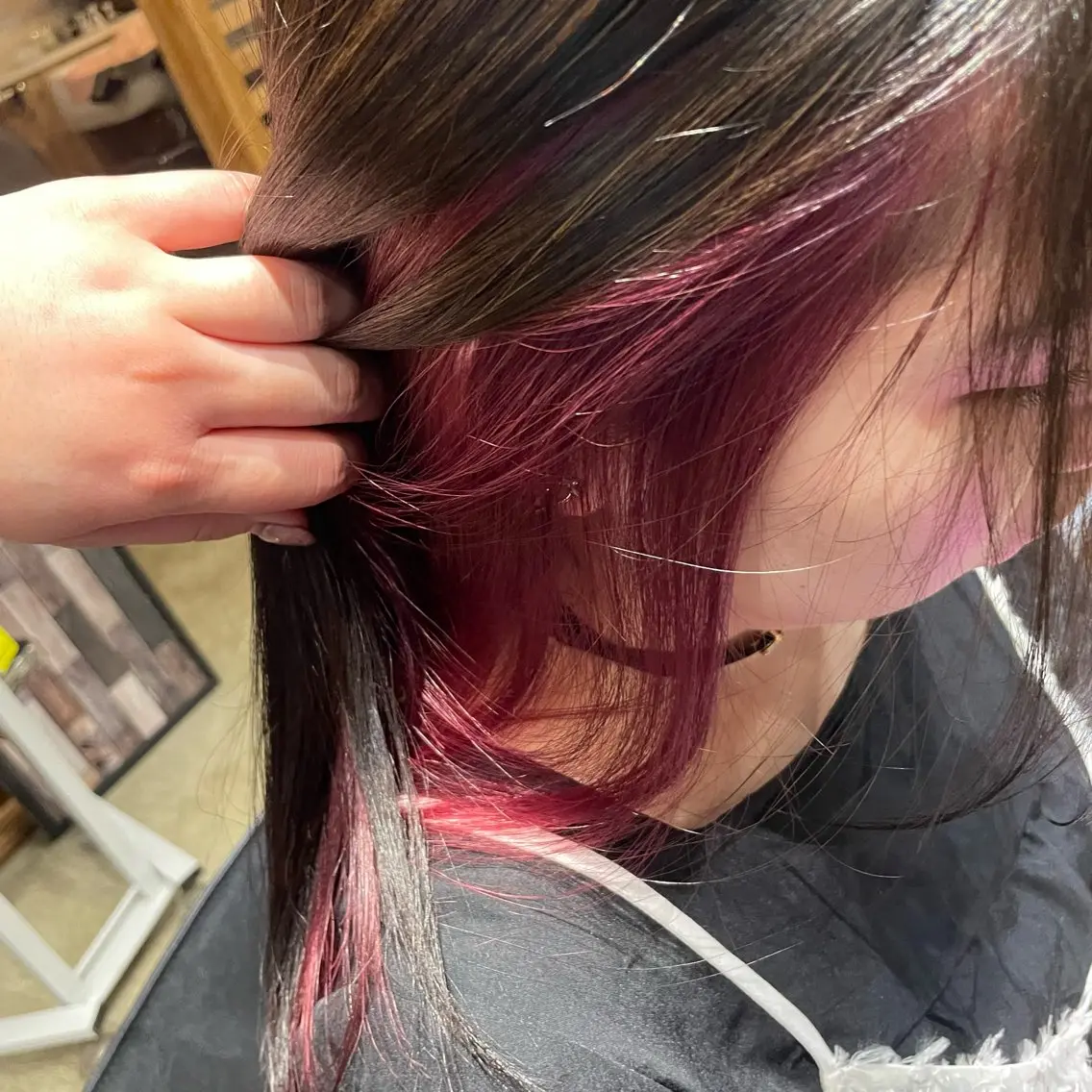 ロング カラー 大塚 友茉のヘアスタイル