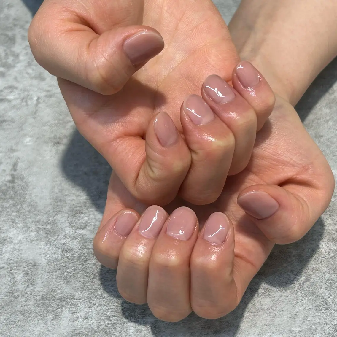 ネイル オフィスネイル ハンドネイル 半藤 菜月のネイルデザイン