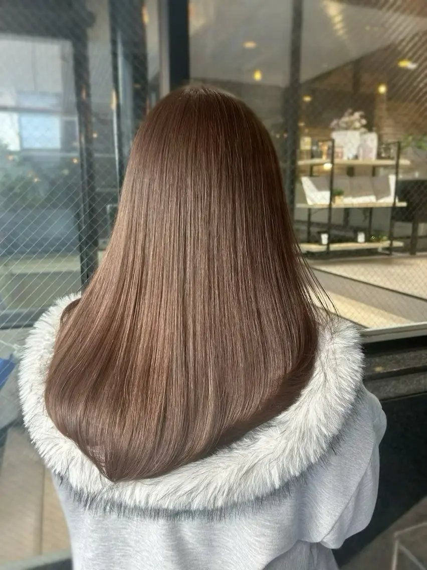 セミロング カラー ベージュカラー ブリーチ 透明感カラー ブリーチなしカラー カット ヘアカラー トリートメント 柔らか垢抜けｶﾗｰと ｶｯﾄ🫧ASUKAのヘアスタイル
