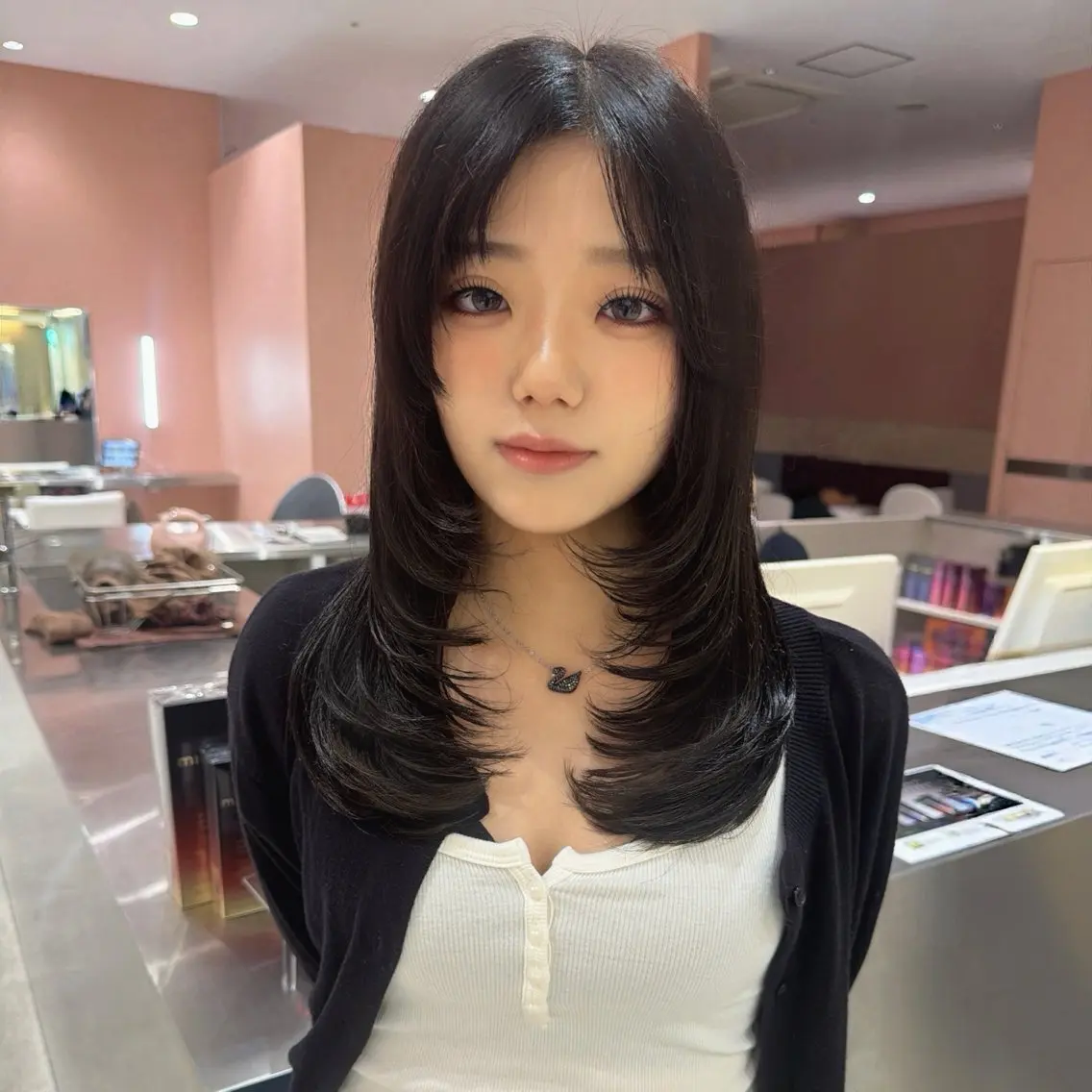 ロング カット 🇰🇷韓国ワンホン カラー🎀✨️AYUのヘアスタイル