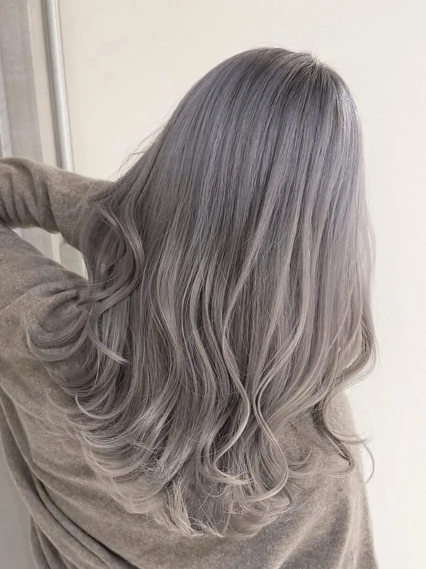 ロング カラー ヘアカラー ✨韓国艶髪✨ケア ブリーチ🫧アキラのヘアスタイル