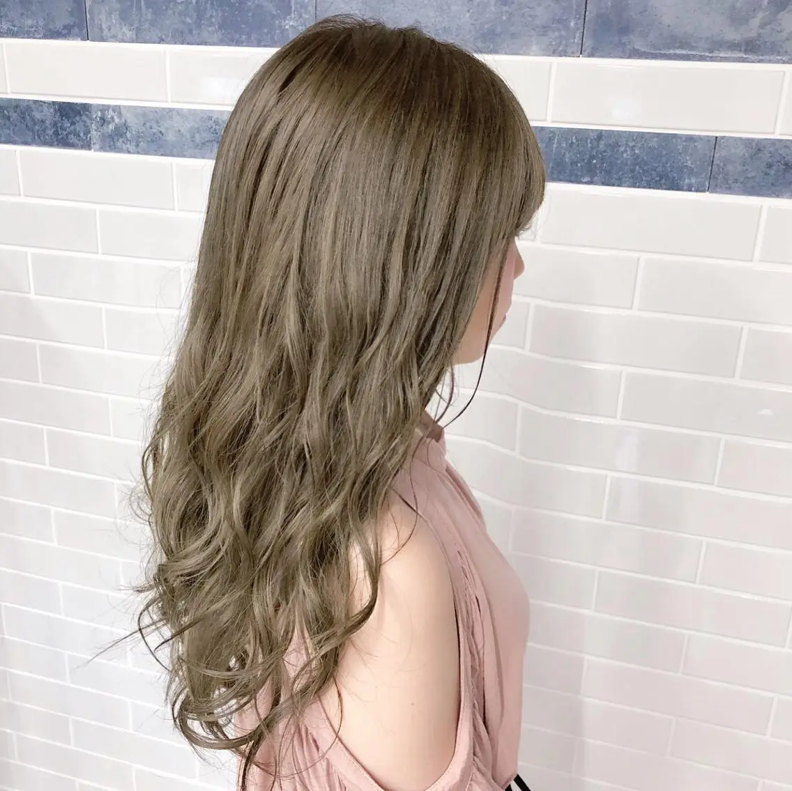 ロング カラー アディクシーカラー ブリーチ カット ヘアカラー ❤️Ruminate 日暮里店❤️のヘアスタイル