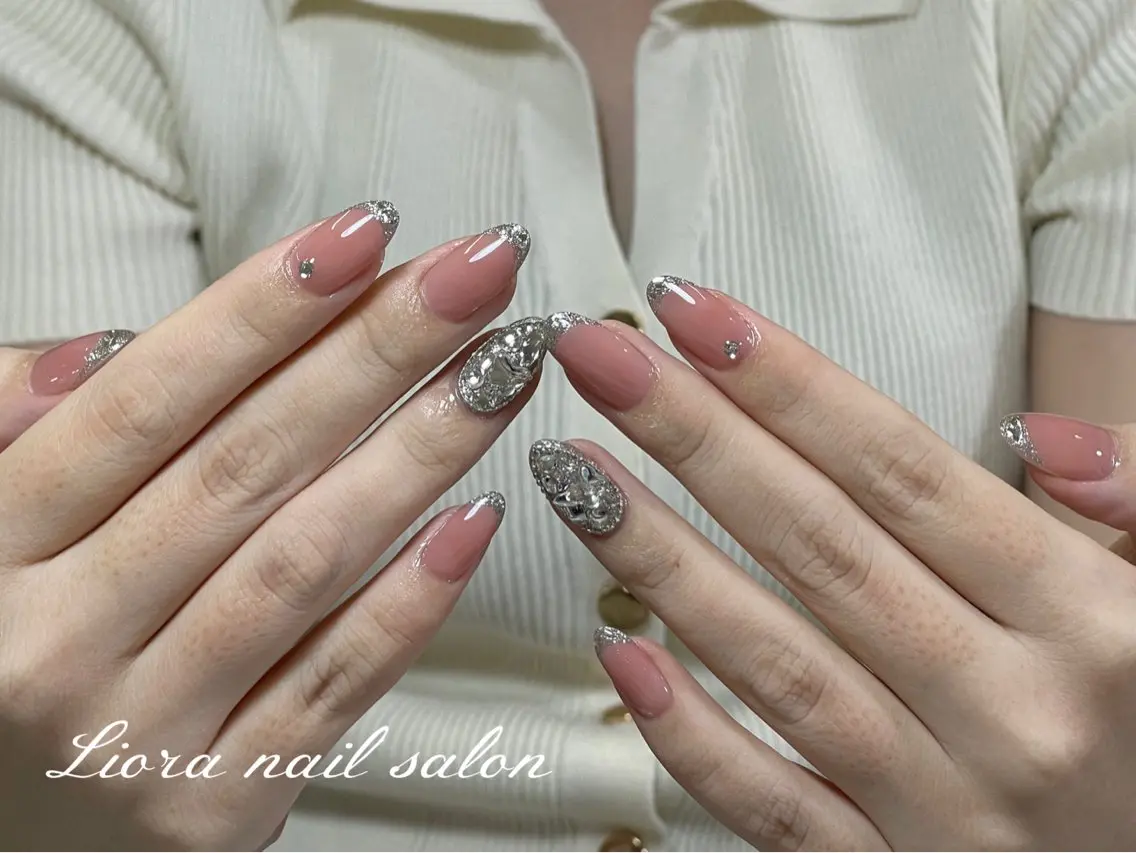 ネイル チークネイル フットネイル フレンチネイル ジェルネイル ガーリー ハンドネイル Liora nailのネイルデザイン