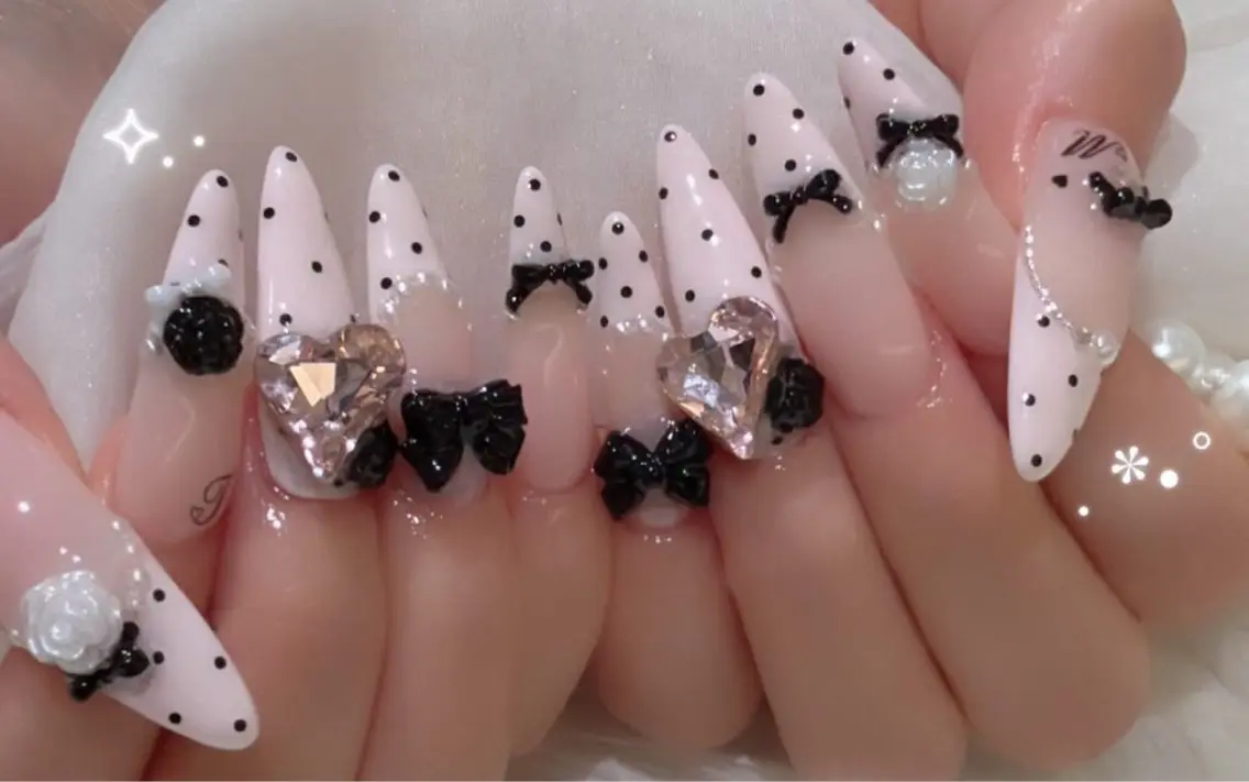 ネイル ハンドネイル D-BEAUTY Nailsalonのネイルデザイン