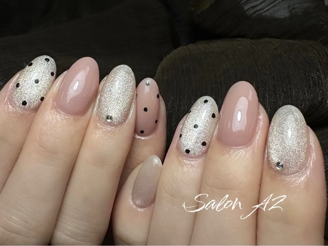 ネイル アートネイル フットネイル フレンチネイル マグネットネイル 持ち込み ハンドネイル salon AZ NANAのネイルデザイン